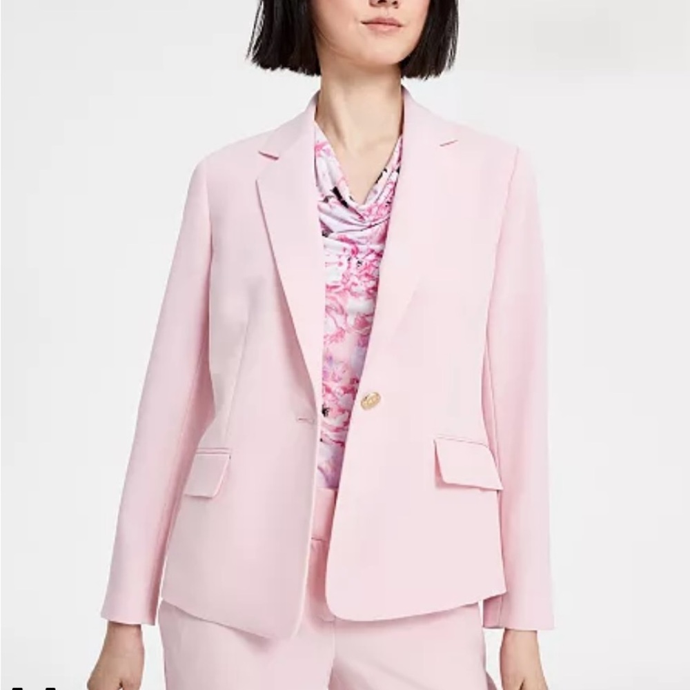 Elegant Pink Women's three piece suit